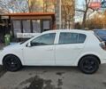 Белый Опель Астра, объемом двигателя 1.6 л и пробегом 240 тыс. км за 3900 $, фото 9 на Automoto.ua
