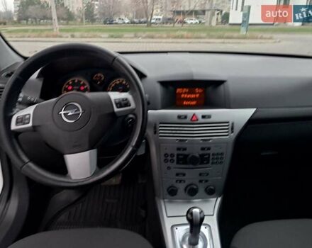 Білий Опель Астра, об'ємом двигуна 1.6 л та пробігом 184 тис. км за 6999 $, фото 10 на Automoto.ua