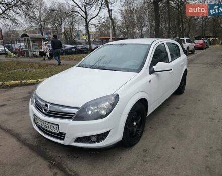 Белый Опель Астра, объемом двигателя 1.6 л и пробегом 242 тыс. км за 3750 $, фото 15 на Automoto.ua