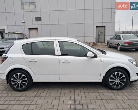 Білий Опель Астра, об'ємом двигуна 1.6 л та пробігом 184 тис. км за 6999 $, фото 3 на Automoto.ua