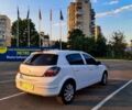 Белый Опель Астра, объемом двигателя 1.69 л и пробегом 288 тыс. км за 5300 $, фото 3 на Automoto.ua