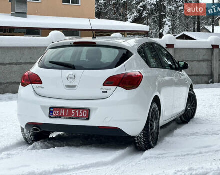 Білий Опель Астра, об'ємом двигуна 1.6 л та пробігом 143 тис. км за 8600 $, фото 6 на Automoto.ua