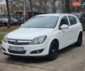 Белый Опель Астра, объемом двигателя 1.6 л и пробегом 242 тыс. км за 3750 $, фото 2 на Automoto.ua