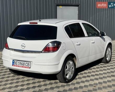 Белый Опель Астра, объемом двигателя 1.6 л и пробегом 182 тыс. км за 6400 $, фото 8 на Automoto.ua