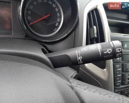 Опель Астра 2013 в Черкассах на Automoto.ua Белый Опель Астра, объемом двигателя 1.4 л и пробегом 171 тыс. км за 7300 $, фото 28 на Automoto.ua