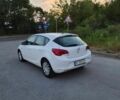 Белый Опель Астра, объемом двигателя 1.7 л и пробегом 340 тыс. км за 5600 $, фото 4 на Automoto.ua