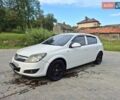 Белый Опель Астра, объемом двигателя 1.6 л и пробегом 257 тыс. км за 5200 $, фото 2 на Automoto.ua