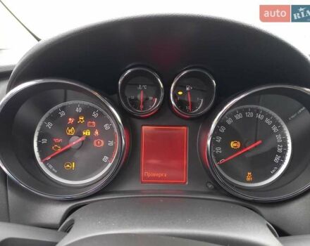 Опель Астра 2013 в Черкассах на Automoto.ua Белый Опель Астра, объемом двигателя 1.4 л и пробегом 171 тыс. км за 7300 $, фото 15 на Automoto.ua