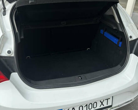 Білий Опель Астра, об'ємом двигуна 2 л та пробігом 286 тис. км за 7400 $, фото 9 на Automoto.ua