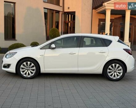 Белый Опель Астра, объемом двигателя 1.7 л и пробегом 219 тыс. км за 8200 $, фото 4 на Automoto.ua