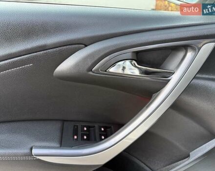 Белый Опель Астра, объемом двигателя 1.7 л и пробегом 219 тыс. км за 8200 $, фото 25 на Automoto.ua