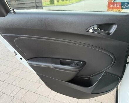 Белый Опель Астра, объемом двигателя 1.7 л и пробегом 219 тыс. км за 8200 $, фото 49 на Automoto.ua