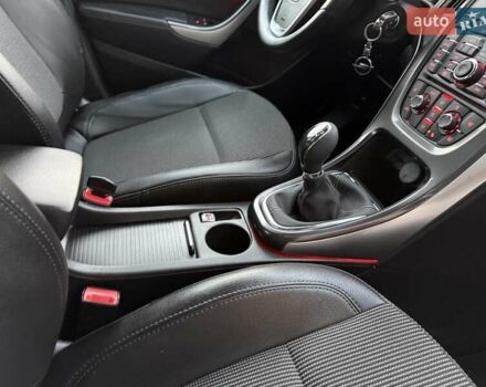 Белый Опель Астра, объемом двигателя 1.7 л и пробегом 219 тыс. км за 8200 $, фото 63 на Automoto.ua