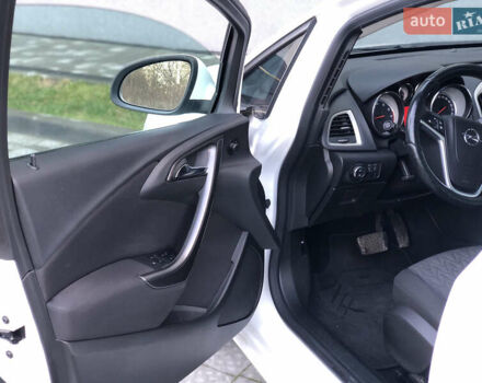 Белый Опель Астра, объемом двигателя 1.6 л и пробегом 160 тыс. км за 9590 $, фото 37 на Automoto.ua