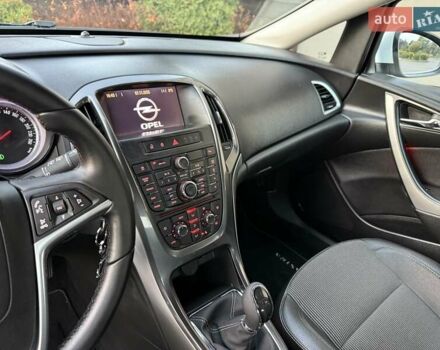 Белый Опель Астра, объемом двигателя 1.7 л и пробегом 219 тыс. км за 8200 $, фото 40 на Automoto.ua