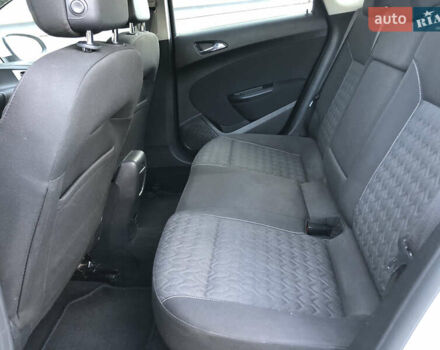 Белый Опель Астра, объемом двигателя 1.6 л и пробегом 160 тыс. км за 9590 $, фото 41 на Automoto.ua