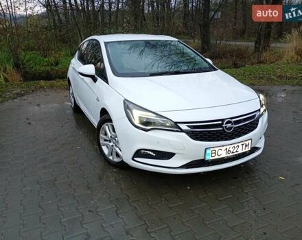 Белый Опель Астра, объемом двигателя 1.6 л и пробегом 187 тыс. км за 11750 $, фото 2 на Automoto.ua