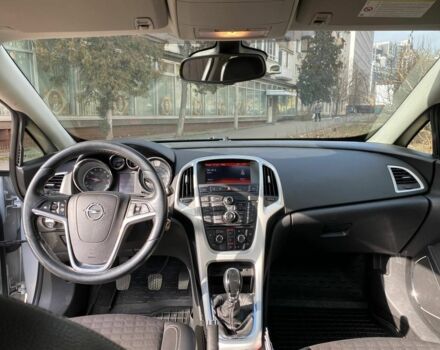 Белый Опель Астра, объемом двигателя 1.4 л и пробегом 203 тыс. км за 7600 $, фото 11 на Automoto.ua