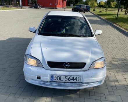 Білий Опель Астра, об'ємом двигуна 1.8 л та пробігом 300 тис. км за 1200 $, фото 3 на Automoto.ua