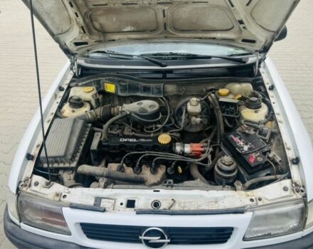 Белый Опель Астра, объемом двигателя 0 л и пробегом 135 тыс. км за 1750 $, фото 10 на Automoto.ua