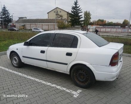Білий Опель Астра, об'ємом двигуна 1.8 л та пробігом 301 тис. км за 950 $, фото 5 на Automoto.ua