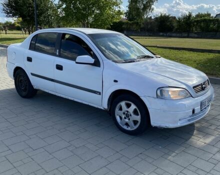 Білий Опель Астра, об'ємом двигуна 1.8 л та пробігом 300 тис. км за 1200 $, фото 5 на Automoto.ua