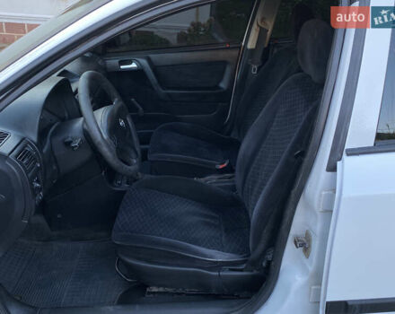 Опель Астра 2000 у Збараже на Automoto.ua Білий Опель Астра, об'ємом двигуна 1.39 л та пробігом 300 тис. км за 2100 $, фото 23 на Automoto.ua