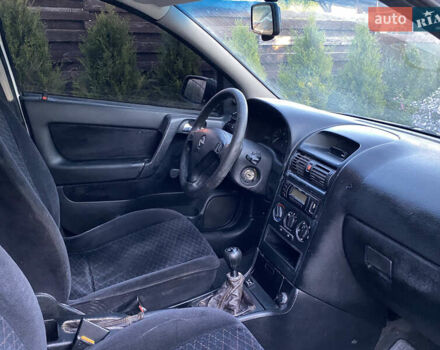 Опель Астра 2000 у Збараже на Automoto.ua Білий Опель Астра, об'ємом двигуна 1.39 л та пробігом 300 тис. км за 2100 $, фото 37 на Automoto.ua