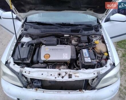 Білий Опель Астра, об'ємом двигуна 1.4 л та пробігом 100 тис. км за 2300 $, фото 1 на Automoto.ua