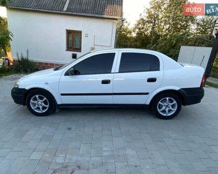 Опель Астра 2000 у Збараже на Automoto.ua Білий Опель Астра, об'ємом двигуна 1.39 л та пробігом 300 тис. км за 2100 $, фото 12 на Automoto.ua
