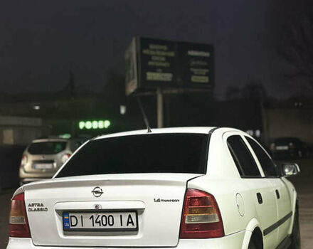 Белый Опель Астра, объемом двигателя 1.39 л и пробегом 340 тыс. км за 3650 $, фото 1 на Automoto.ua