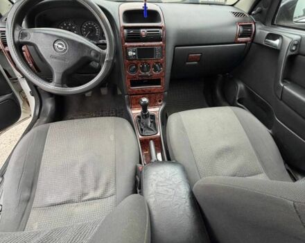 Белый Опель Астра, объемом двигателя 0 л и пробегом 221 тыс. км за 1699 $, фото 7 на Automoto.ua