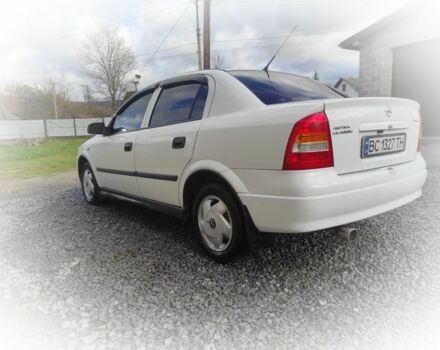 Белый Опель Астра, объемом двигателя 1.4 л и пробегом 216 тыс. км за 3650 $, фото 2 на Automoto.ua