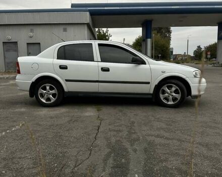 Белый Опель Астра, объемом двигателя 1.4 л и пробегом 205 тыс. км за 4300 $, фото 5 на Automoto.ua