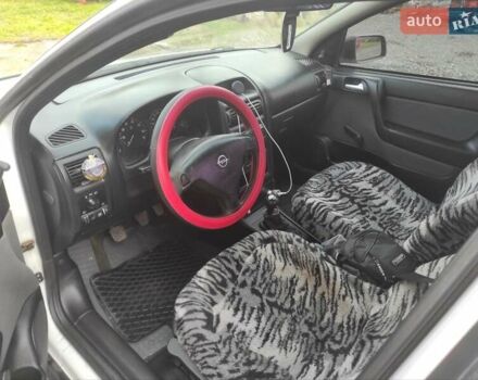 Білий Опель Астра, об'ємом двигуна 1.4 л та пробігом 216 тис. км за 3650 $, фото 3 на Automoto.ua