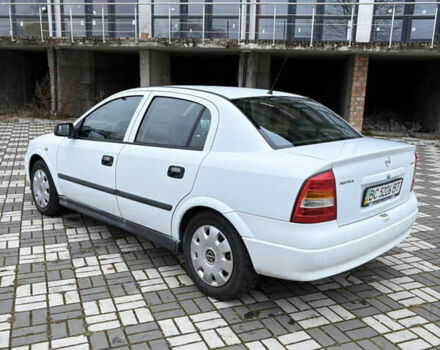 Белый Опель Астра, объемом двигателя 1.6 л и пробегом 280 тыс. км за 2999 $, фото 1 на Automoto.ua