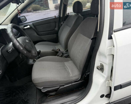 Белый Опель Астра, объемом двигателя 1.6 л и пробегом 218 тыс. км за 4900 $, фото 13 на Automoto.ua