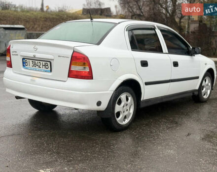 Белый Опель Астра, объемом двигателя 1.6 л и пробегом 218 тыс. км за 4900 $, фото 10 на Automoto.ua