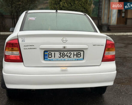 Белый Опель Астра, объемом двигателя 1.6 л и пробегом 218 тыс. км за 4900 $, фото 9 на Automoto.ua