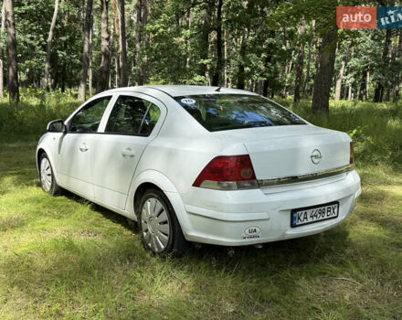 Белый Опель Астра, объемом двигателя 1.6 л и пробегом 208 тыс. км за 4800 $, фото 7 на Automoto.ua