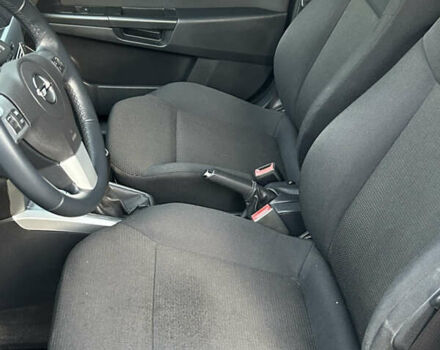 Белый Опель Астра, объемом двигателя 1.6 л и пробегом 182 тыс. км за 6450 $, фото 16 на Automoto.ua