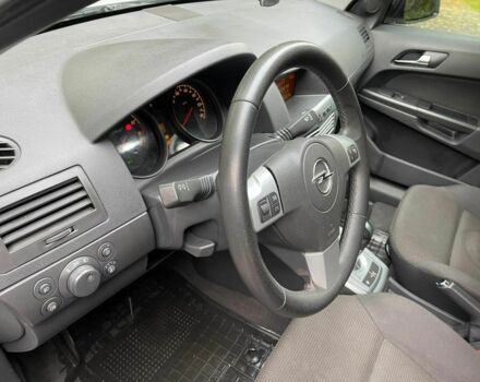 Белый Опель Астра, объемом двигателя 1.6 л и пробегом 218 тыс. км за 6450 $, фото 8 на Automoto.ua