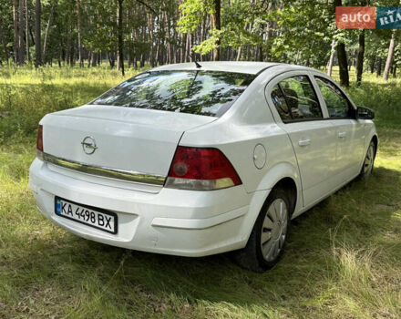 Белый Опель Астра, объемом двигателя 1.6 л и пробегом 208 тыс. км за 4800 $, фото 12 на Automoto.ua