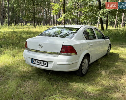 Белый Опель Астра, объемом двигателя 1.6 л и пробегом 208 тыс. км за 4800 $, фото 13 на Automoto.ua