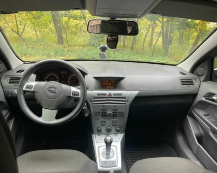 Белый Опель Астра, объемом двигателя 1.6 л и пробегом 218 тыс. км за 6450 $, фото 6 на Automoto.ua