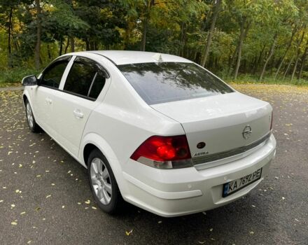 Белый Опель Астра, объемом двигателя 1.6 л и пробегом 218 тыс. км за 6450 $, фото 5 на Automoto.ua
