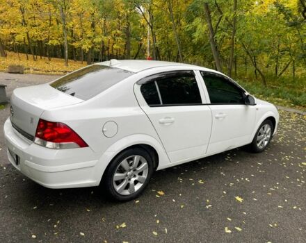 Белый Опель Астра, объемом двигателя 1.6 л и пробегом 218 тыс. км за 6450 $, фото 2 на Automoto.ua