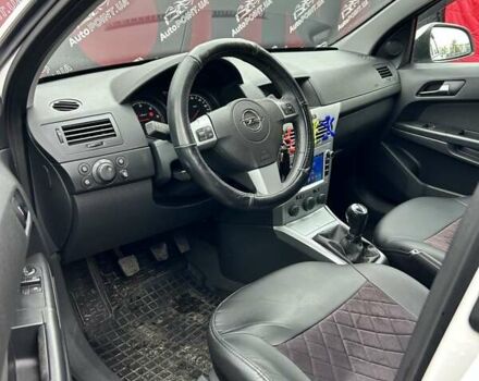 Білий Опель Астра, об'ємом двигуна 1.69 л та пробігом 168 тис. км за 7000 $, фото 19 на Automoto.ua