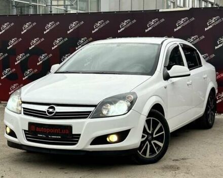 Білий Опель Астра, об'ємом двигуна 1.69 л та пробігом 168 тис. км за 7000 $, фото 2 на Automoto.ua