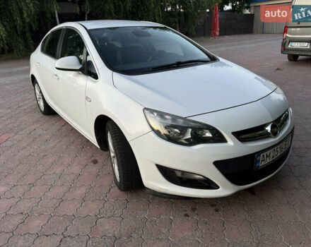 Білий Опель Астра, об'ємом двигуна 1.6 л та пробігом 190 тис. км за 7900 $, фото 1 на Automoto.ua
